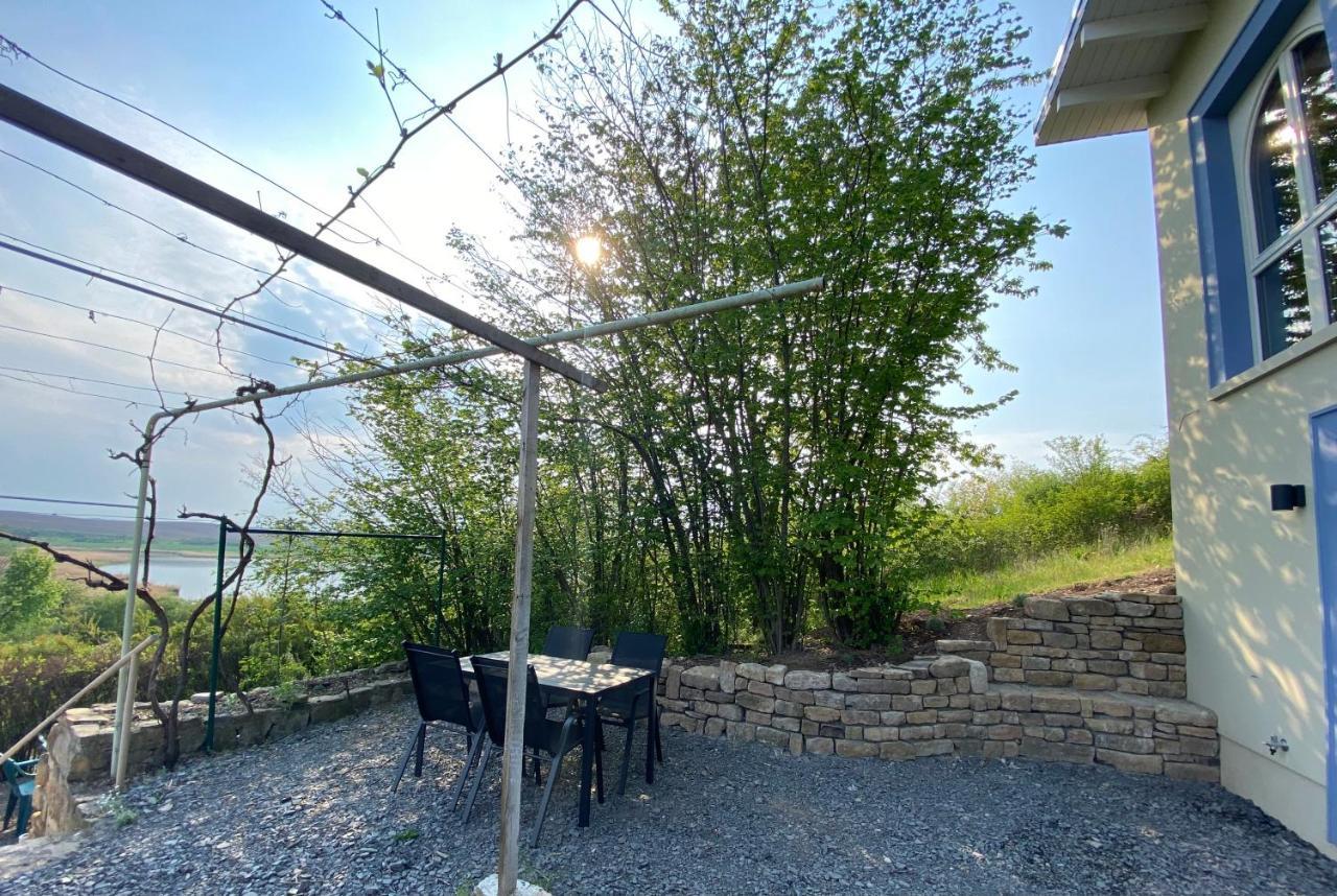 Weinbergshaus Mit Blick Auf'S Wasser Salzatal Exteriér fotografie